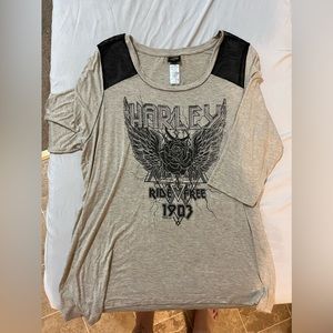Women’s Harley Davidson Shirt